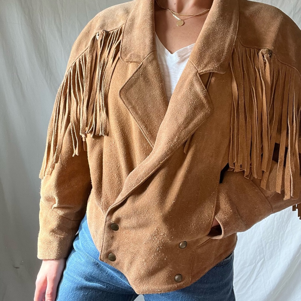 USED OLD COUNTRY STYLE FRINGE JACKET